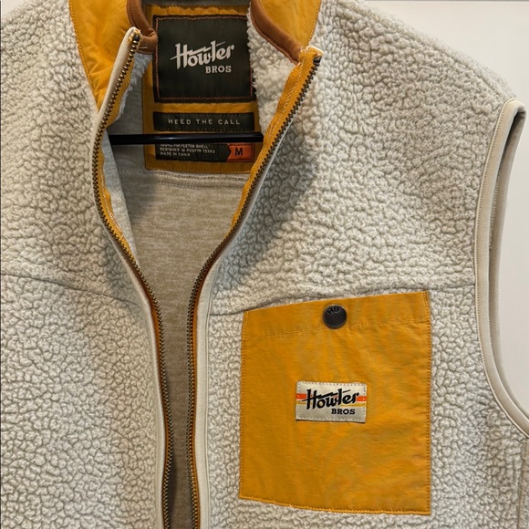 Howler brothers yellow brown Sherpa vest - Picture 2 of 5